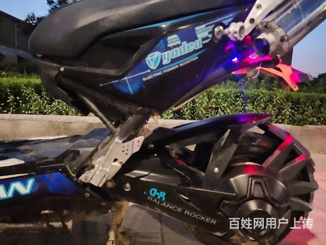 戰(zhàn)警電動(dòng)車(chē)最新款，科技與安全的完美結(jié)合